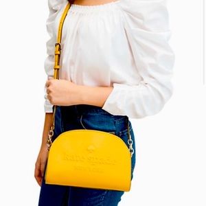 Mint Condition Kate Spade New York cross-body bag.